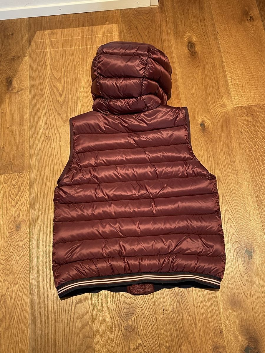Moncler Gilet & Giacche: Moncler Daunengilet – Usato da Wangen SZ venduto da el_paso08 2