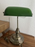 Verkaufe klassische Bankerlampe / Schreibtischlampe mit grün