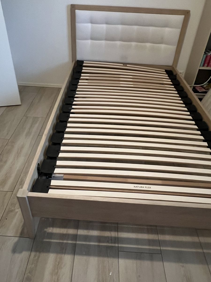 Pfister Letti: Bett komplett mit Matratze und Lattenrost – Usato da Ebikon venduto da TeDenzler 3
