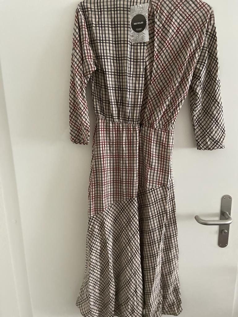 Zara Vestiti: Zara Kleid Gr.S neu – Nuovo (secondo la descrizione) da Thalwil venduto da Briscolina