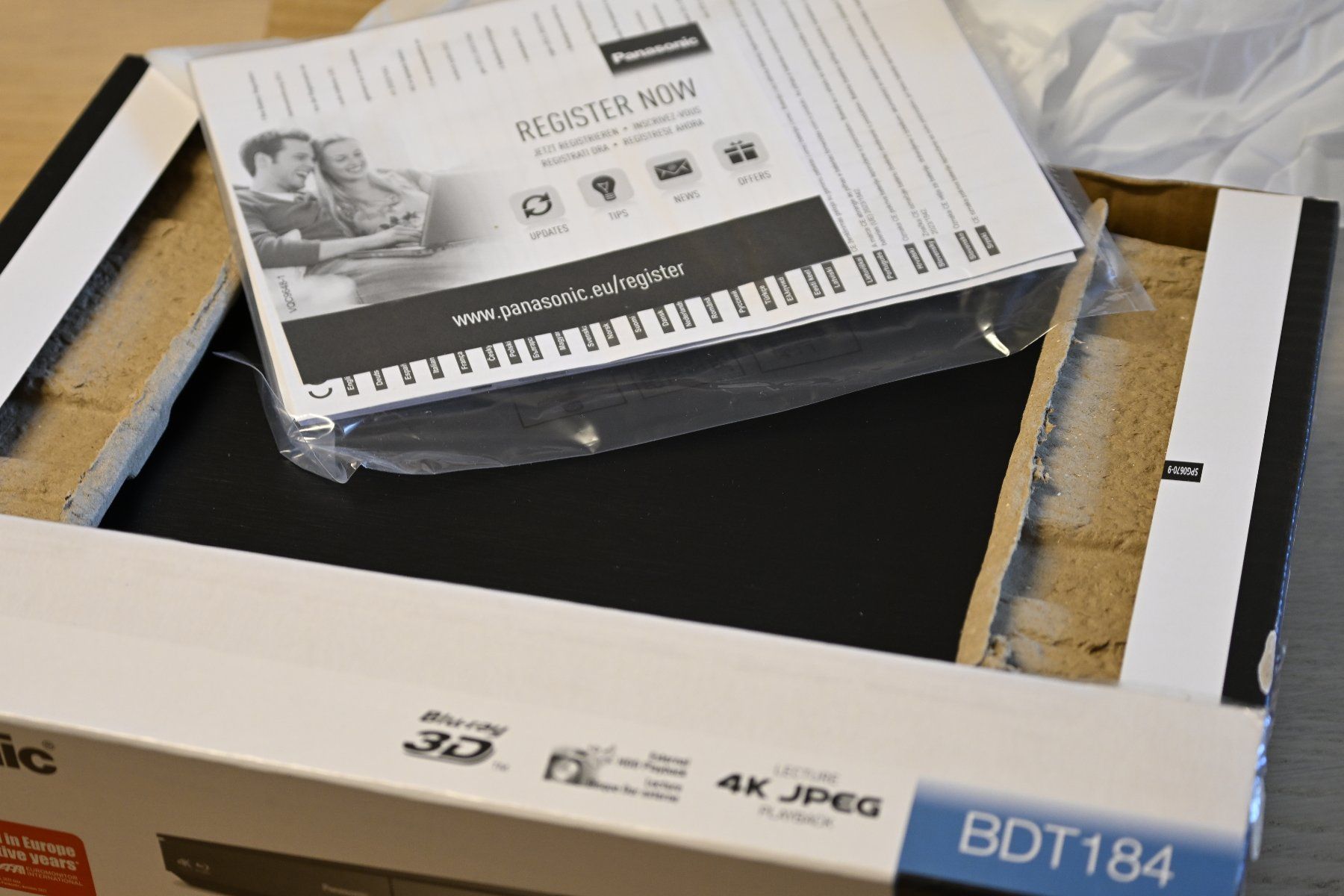 Panasonic Lettore multimediale & Streamer: Panasonic High End Blu-ray Disc Player 4K – Nuovo (secondo la descrizione) da Scherz venduto da Neogeo5000 3