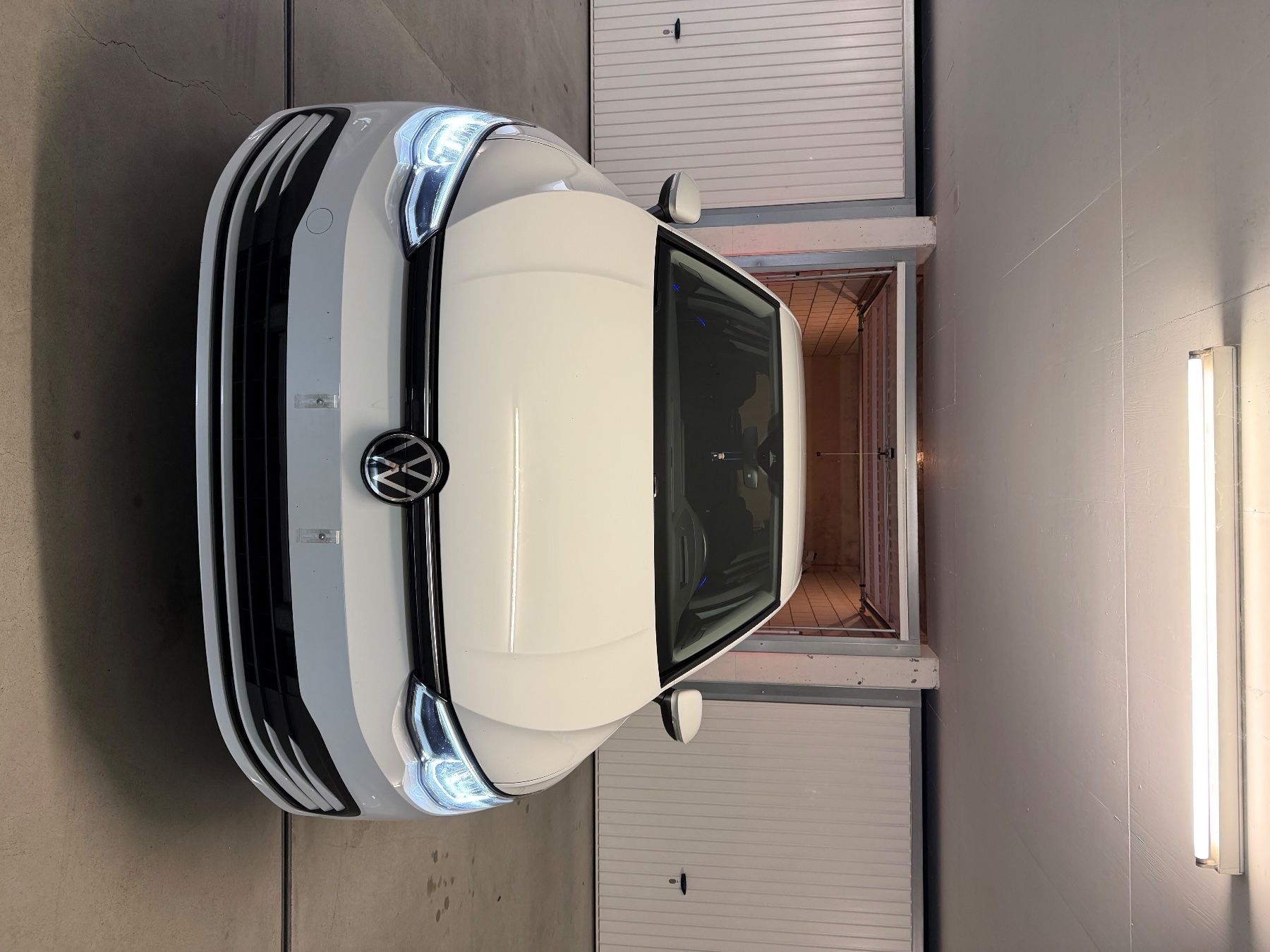 VW Autos: VW Golf 8 1.0 etsi – Gebraucht aus Schönenwerd von pao_l5rq