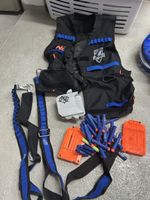 Nerf Weste mit Darts und Magazinen - Viel Spass!