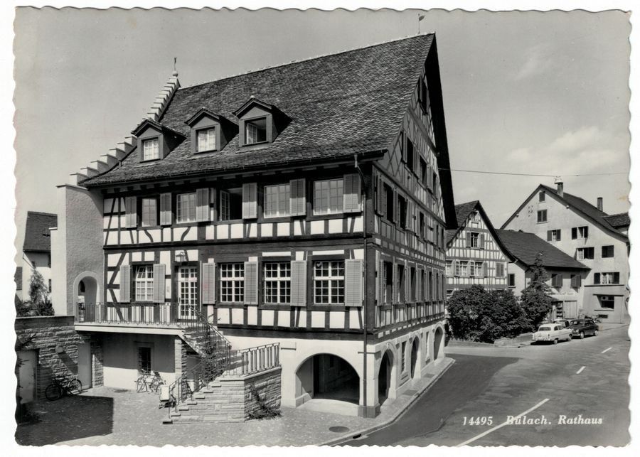 Cartoline postali: Bülach, Rathaus, Oldtimer, gelaufen 1963 – Usato da Frauenfeld venduto da POML