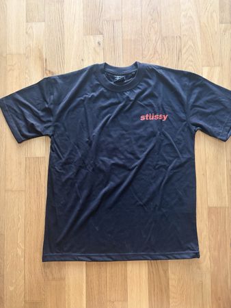 T-shirt Stussy noir imprimé glace taille M bon état