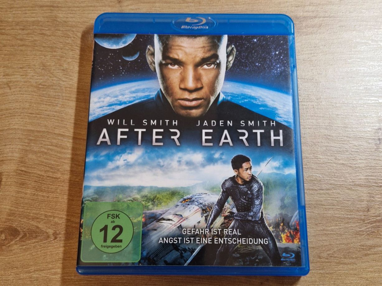 Tutti i DVDs: After Earth (2013) Bluray – Usato da Pfungen venduto da Whitie