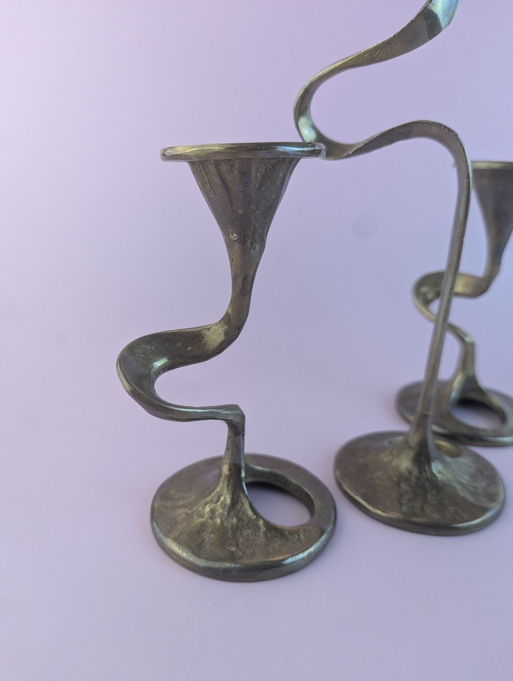 Portacandele: Vintage Brutalist Brass Candlesticks, Mid Century, Amadeus? – Usato da Erlinsbach SO venduto da Meytalien 5