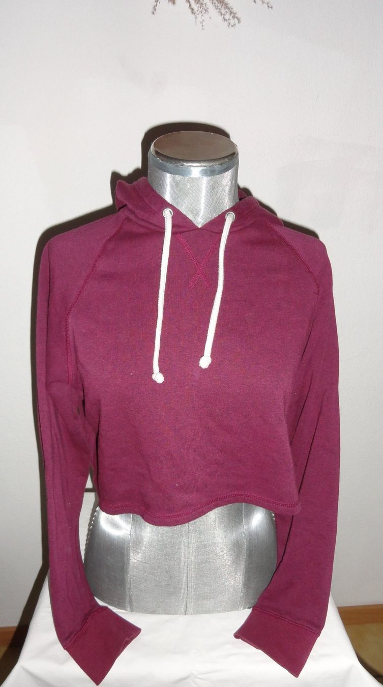 Maglioni & Felpe: Pull  Court T S – Usato da Gampelen venduto da Mari60