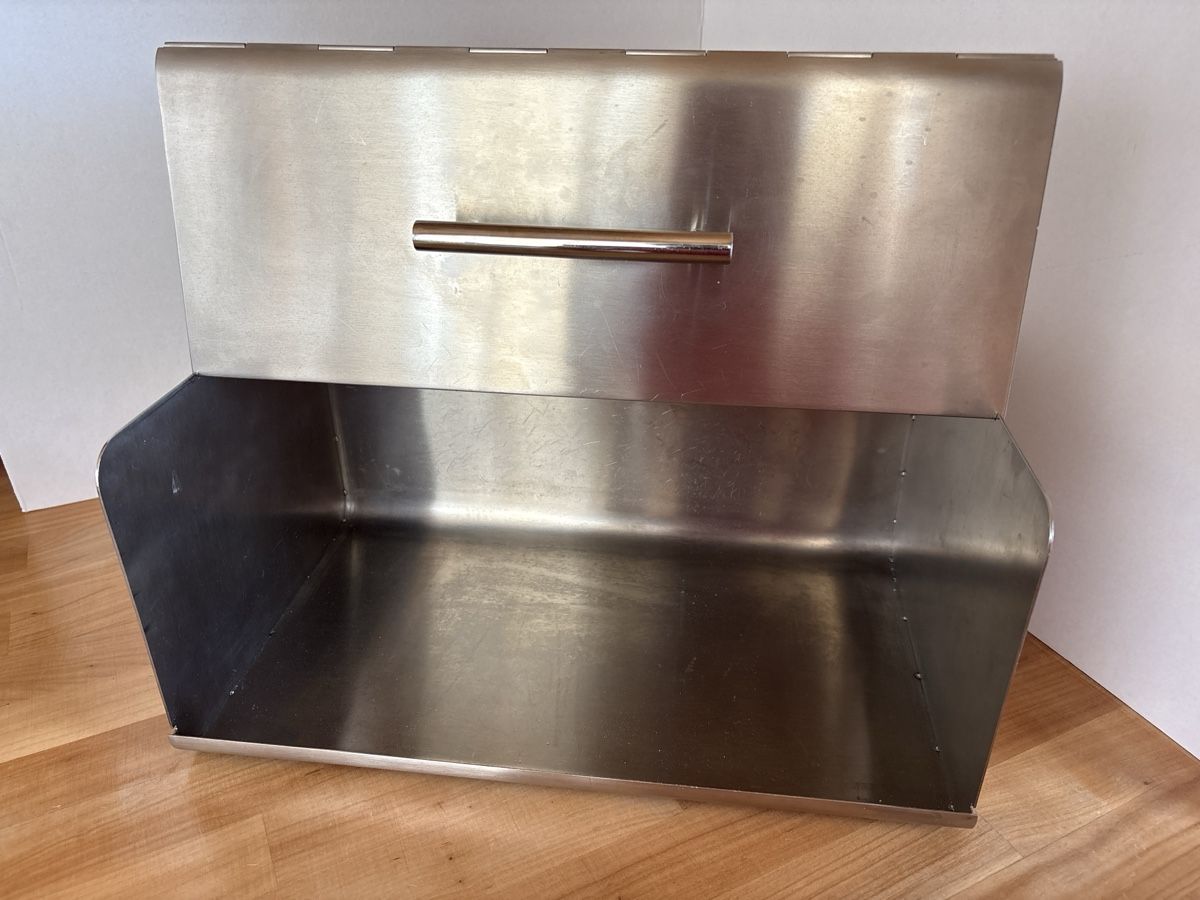 Recipients et similaires: Brotkasten aus Metall – D'occasion à Rümlang par euqinom16 3