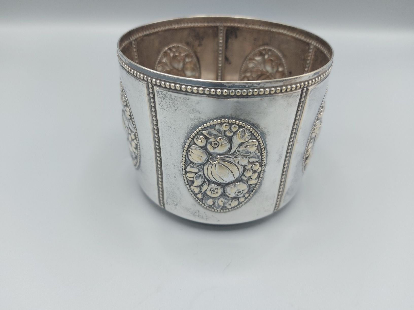 Altro per la casa: Jugendstil WMF Flaschenhalter versilbert – Usato da Ostermundigen venduto da son_vd9k 1