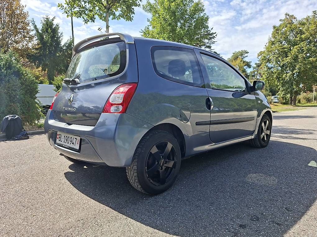 Automobili: Renault Twingo 1.2 16V – Usato da Zwingen venduto da markus2626 2