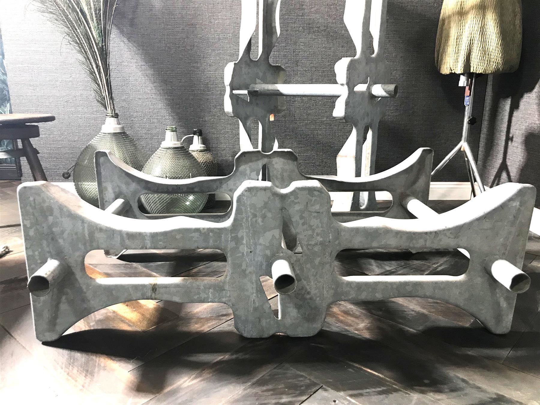 Altri mobili per ufficio: Tischbein Industrial Upcycling – Usato da Laufenburg venduto da industrial-silence 1