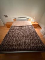Bett mit Nachtisch 200x 140