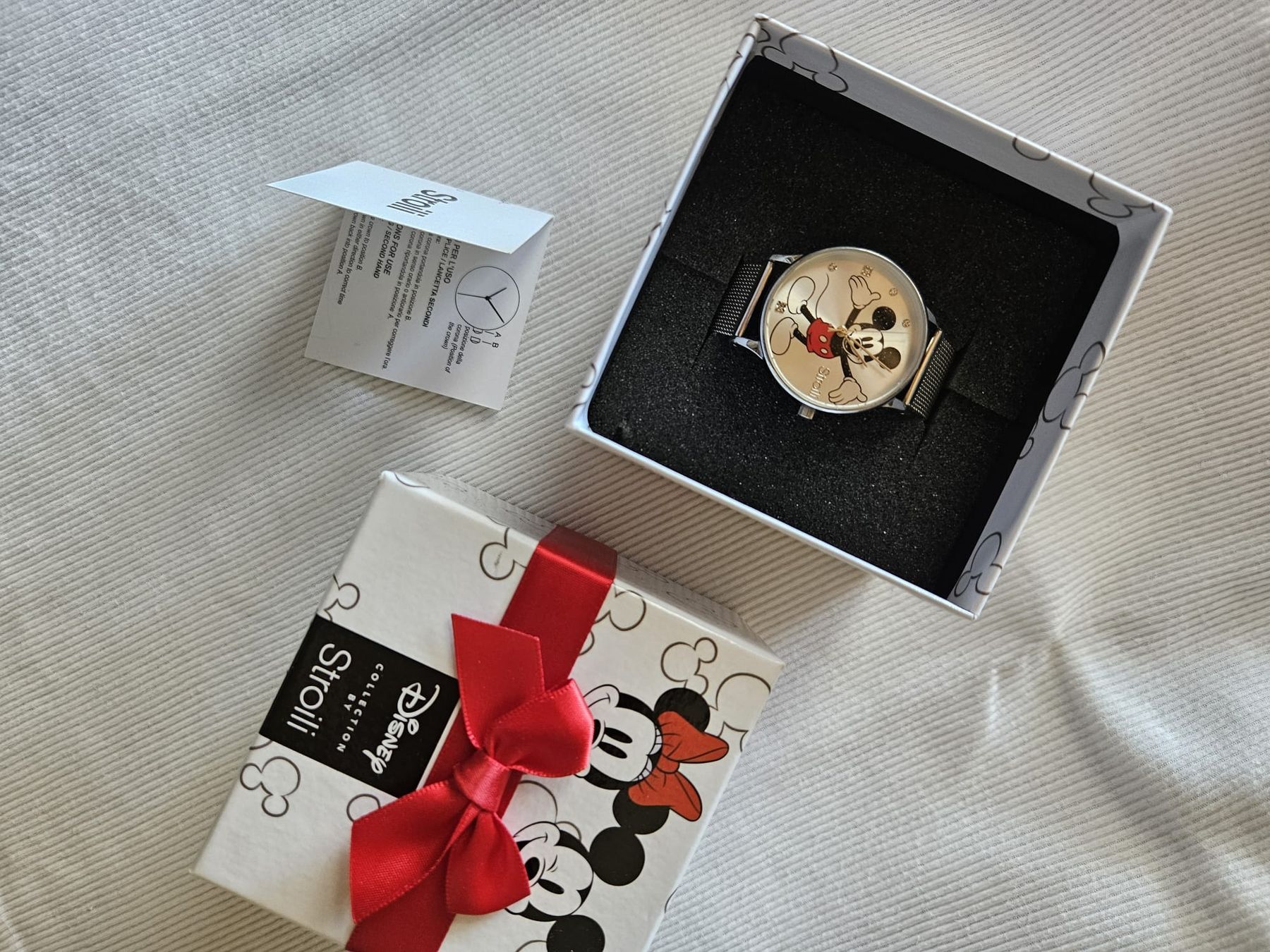 Bracciali & Braccialetti: Mickey Mause Uhr – Usato da Grünenmatt venduto da daeni75 2