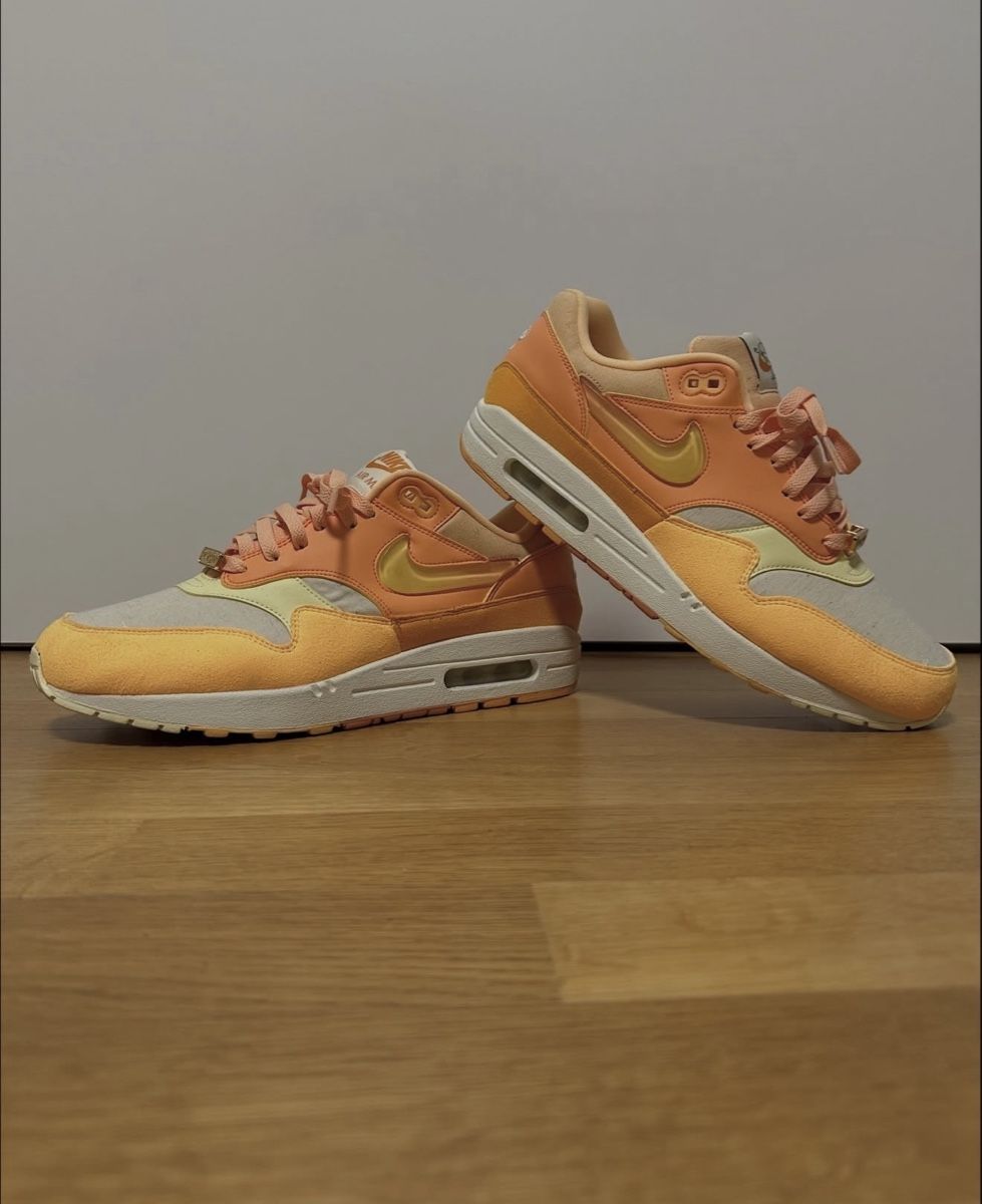Nike Scarpe da uomo: Nike Air Max 1 "Puerto Rico orange" – Usato da Basel venduto da Kevinbuckcards
