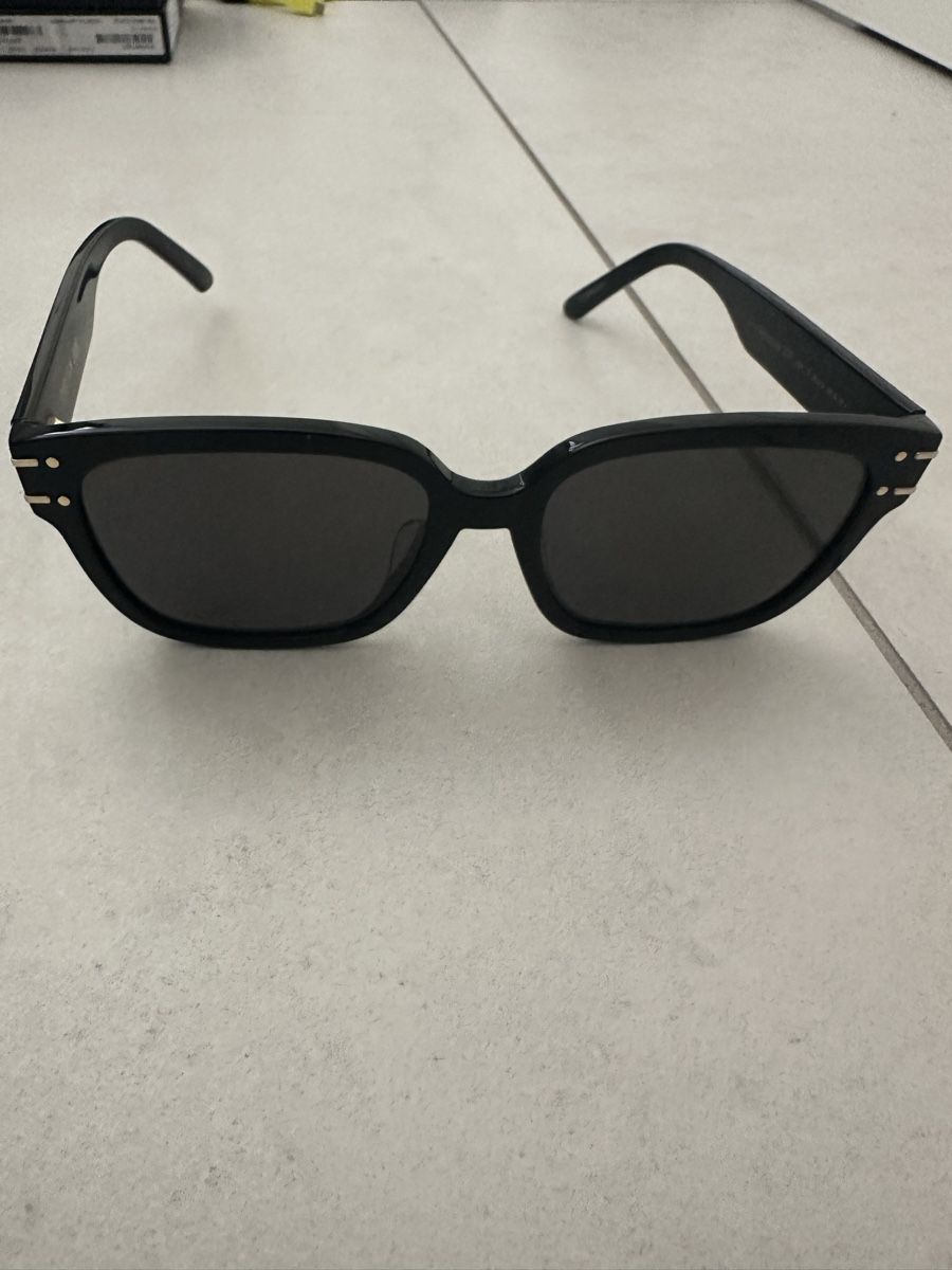 Dior Occhiali & Lenti: Occhiali Dior – Nuovo e nell'imballaggio originale da Minusio venduto da giu_w2st