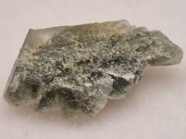 Pirssonit – Searles Lake, Kalifornien, USA – Mikromount (MM)