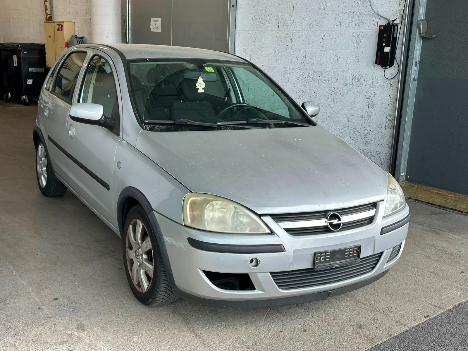 Opel Autos: Opel Corsa 1.4i – Gebraucht aus Aclens von sobacopeludo 9