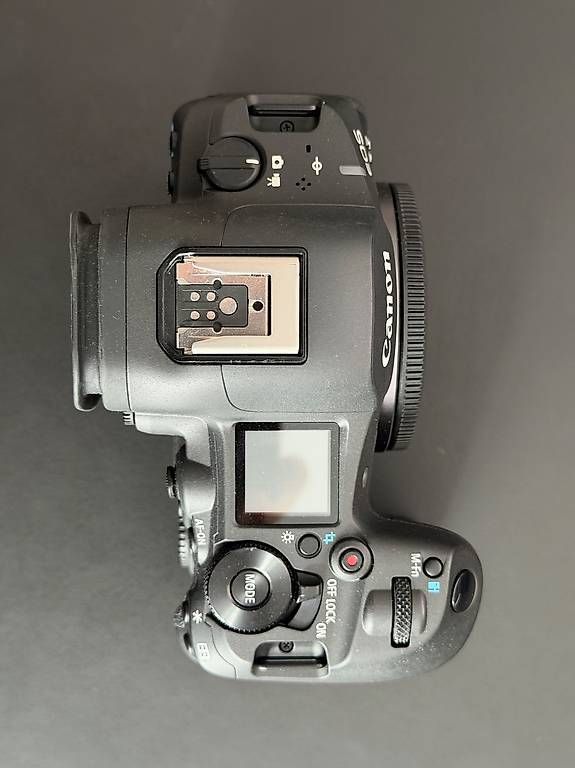 Canon Fotocamera: Verkaufe Canon EOS R5 Mark II – Usato da Chur venduto da ing_k5gv 3