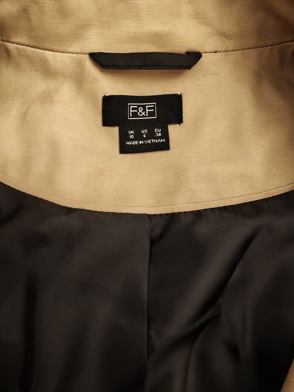 Mäntel: Trenchcoat - Beige - Gr. 38 – Neu (gemäss Beschreibung) aus Winterthur von Dana_33 2