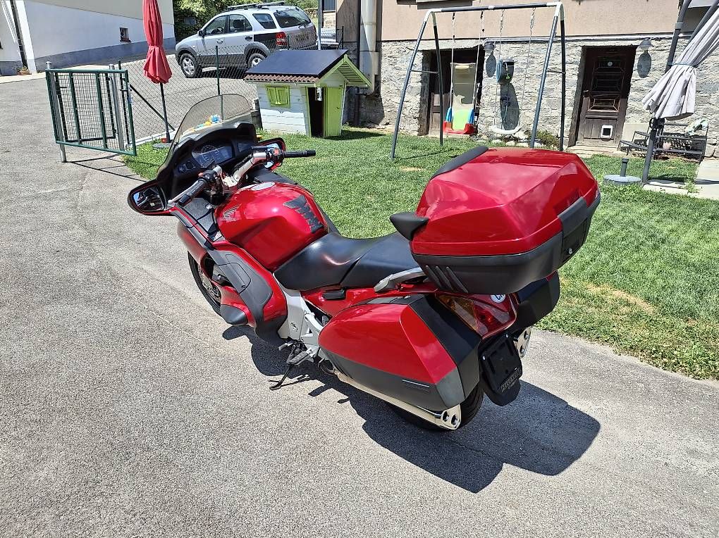 Honda Touring: Honda ST 1300 Pan European – Usato da Faido venduto da jaymatt 4