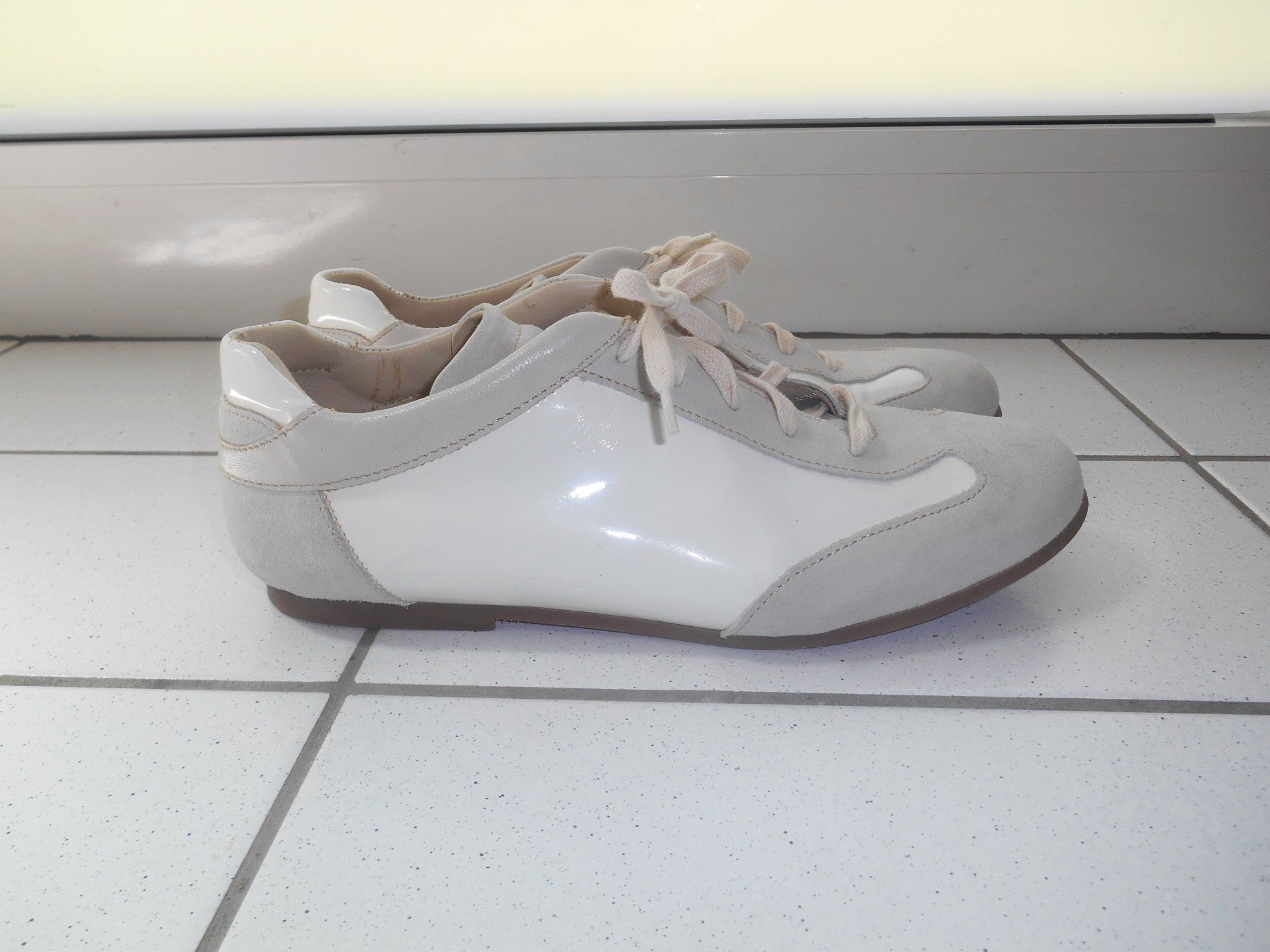 Navyboot Chaussures femmes: Navyboot Sneaker/Halbschuh Grösse 38 – D'occasion à Basel par chien008