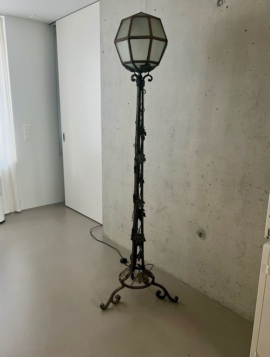 Lampade: Jugendstil Ständerleuchte – Usato da Wabern venduto da La-Vitrine 2