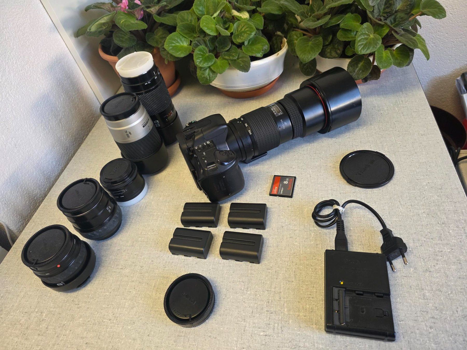 Sony Fotocamera: Kameraausrüstung Sony A350 – Usato da St. Gallen venduto da Thomstar