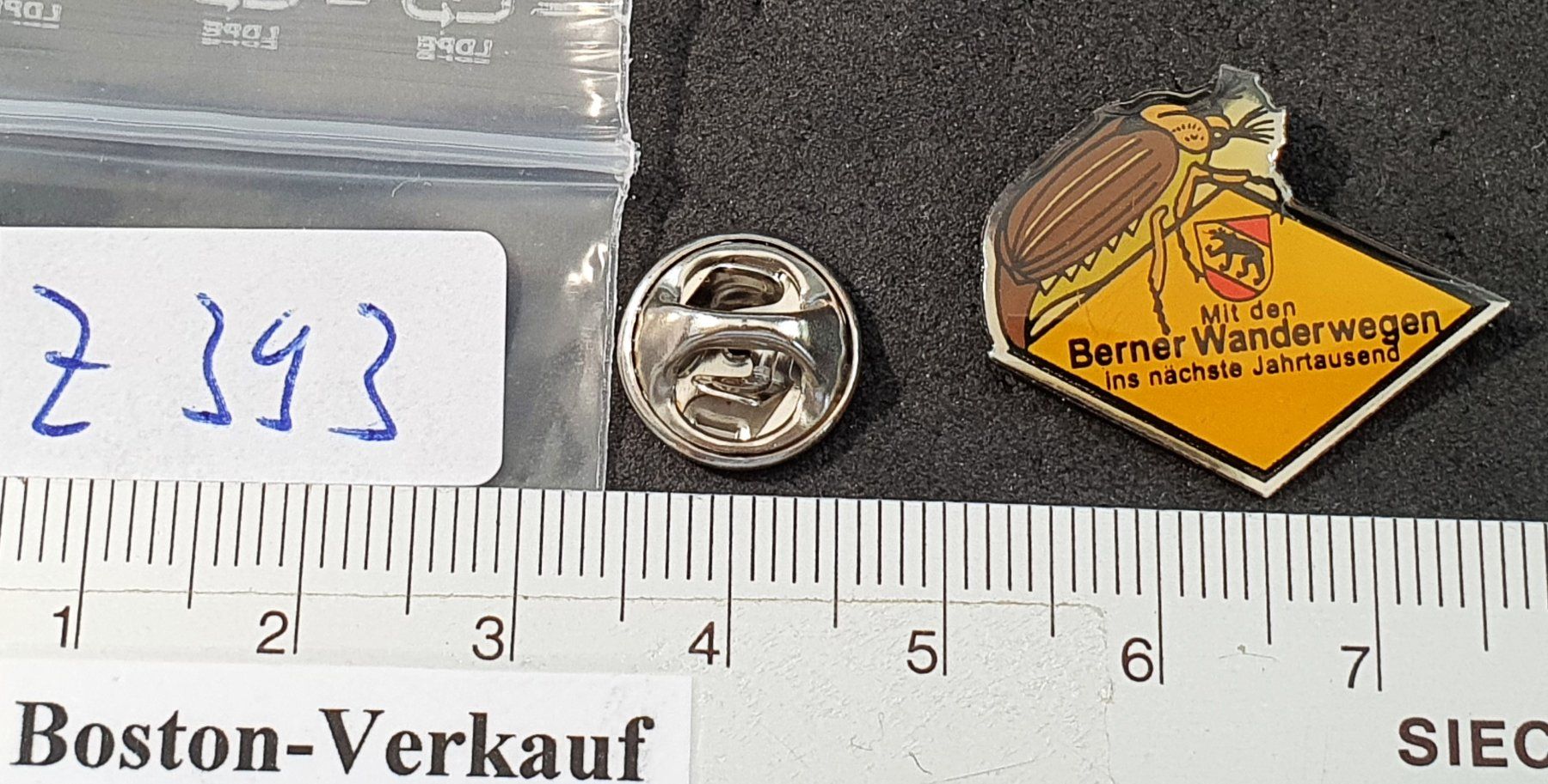 Placchette & Badge: Z393 - Pin Berner Wanderwege Käfer – Usato da Reinach BL venduto da Boston-Verkauf 1