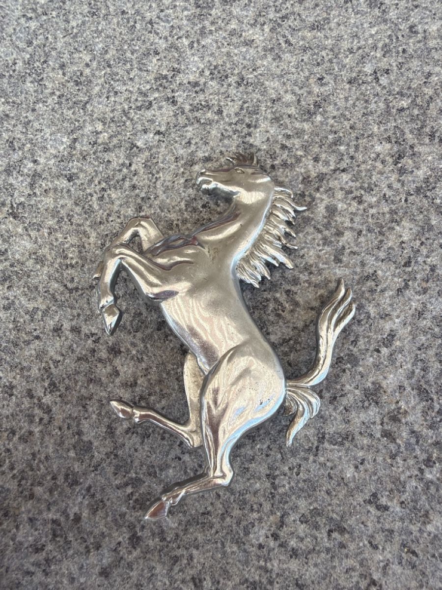 Ferrari Alle Autoersatzteile: Ferrari Pferd Emblem / Logo Chrom Vintage – Gebraucht aus Deitingen von Himhip