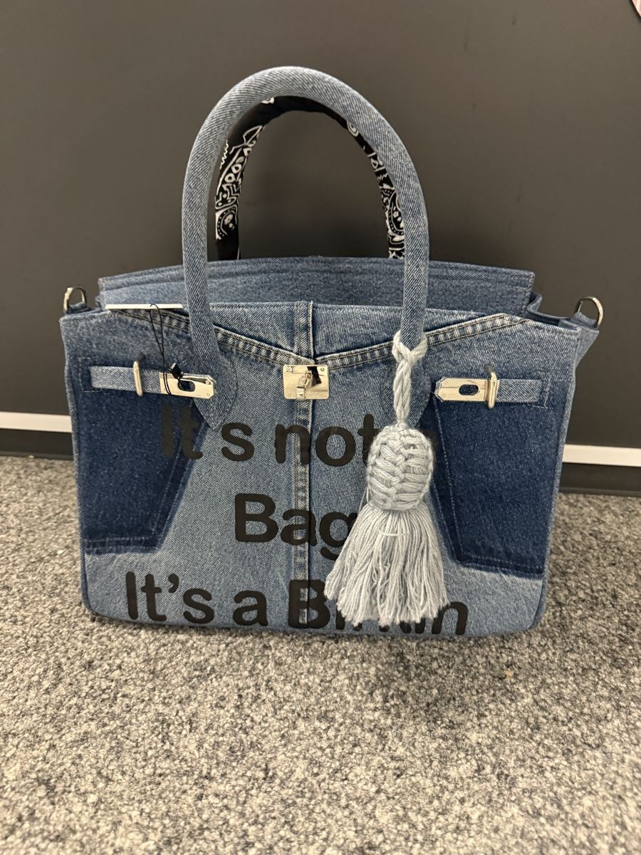 Taschen für Damen: Jeans Tasche Neu – Neu (gemäss Beschreibung) aus Hergiswil NW von Chogu