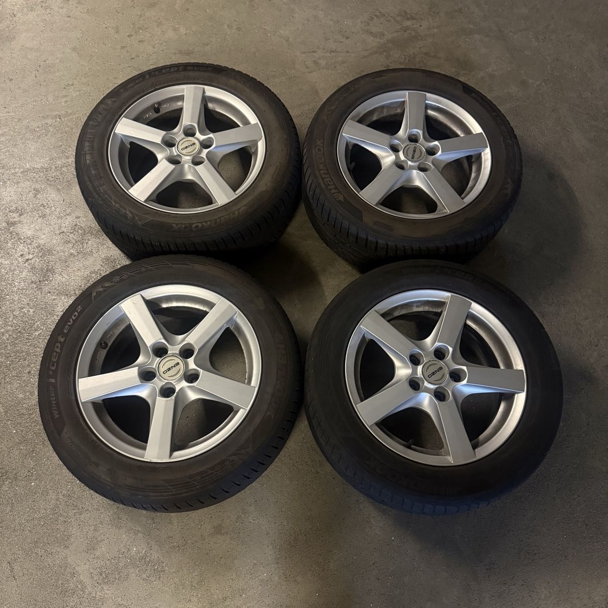 Pneumatici & Ruote complete: Mercedes Felgen E klasse W211 – Usato da Luzern venduto da Benzamg1