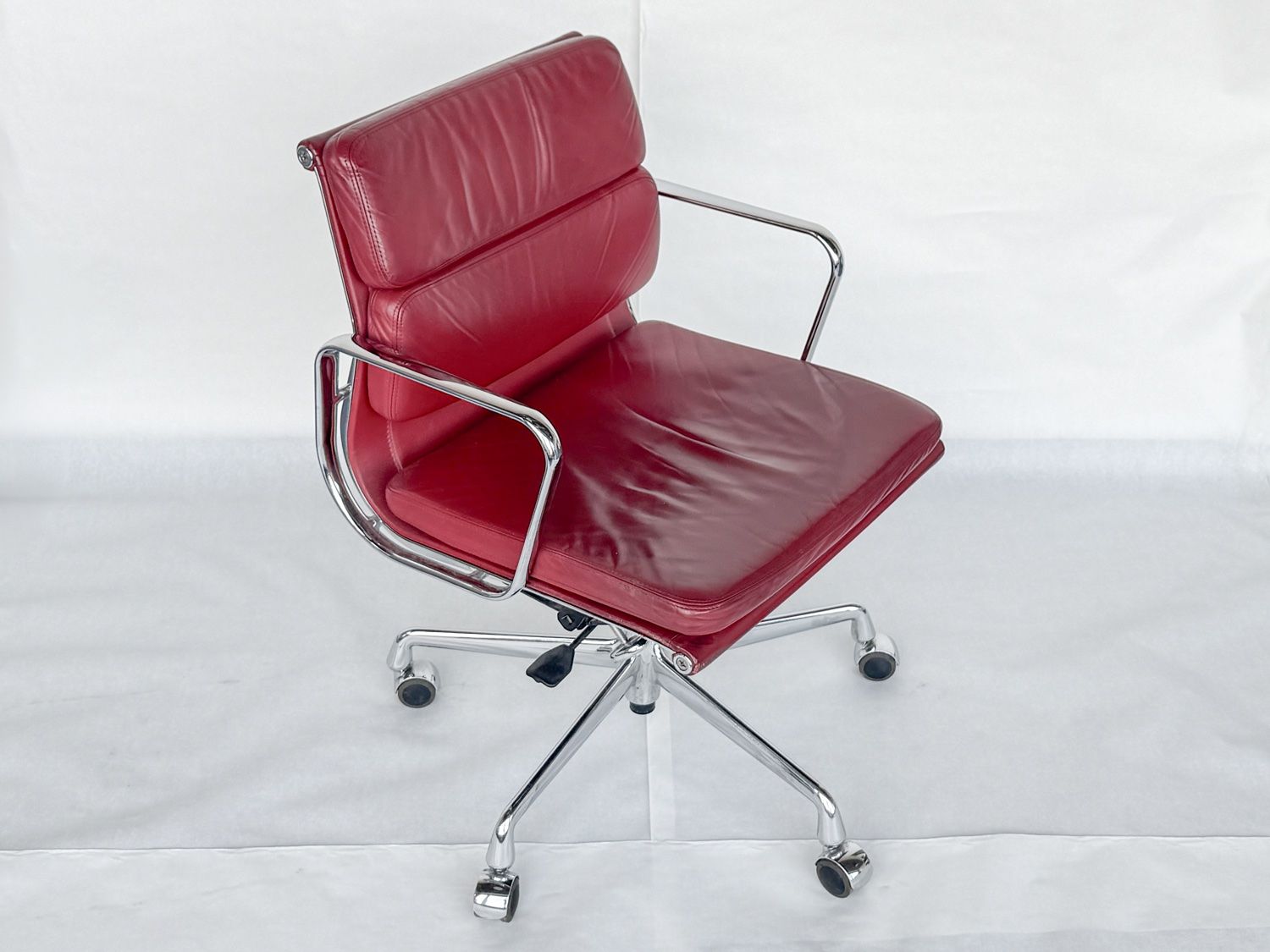 Eames Poltrone: Charles Eames, Ray Eames - Office chair EA 217 Soft Pad – Usato da Zürich venduto da 300pirx