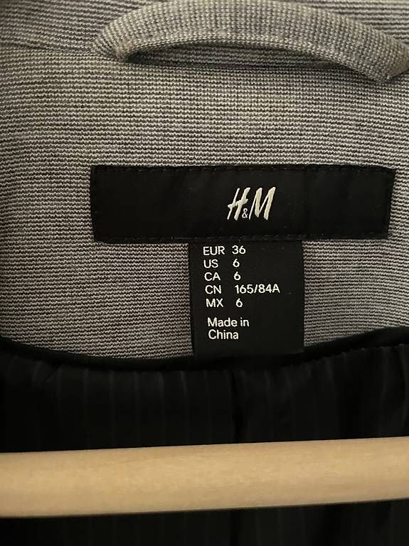 Giacche: Diverse Blazer – Usato da Basel venduto da Sydney02 4