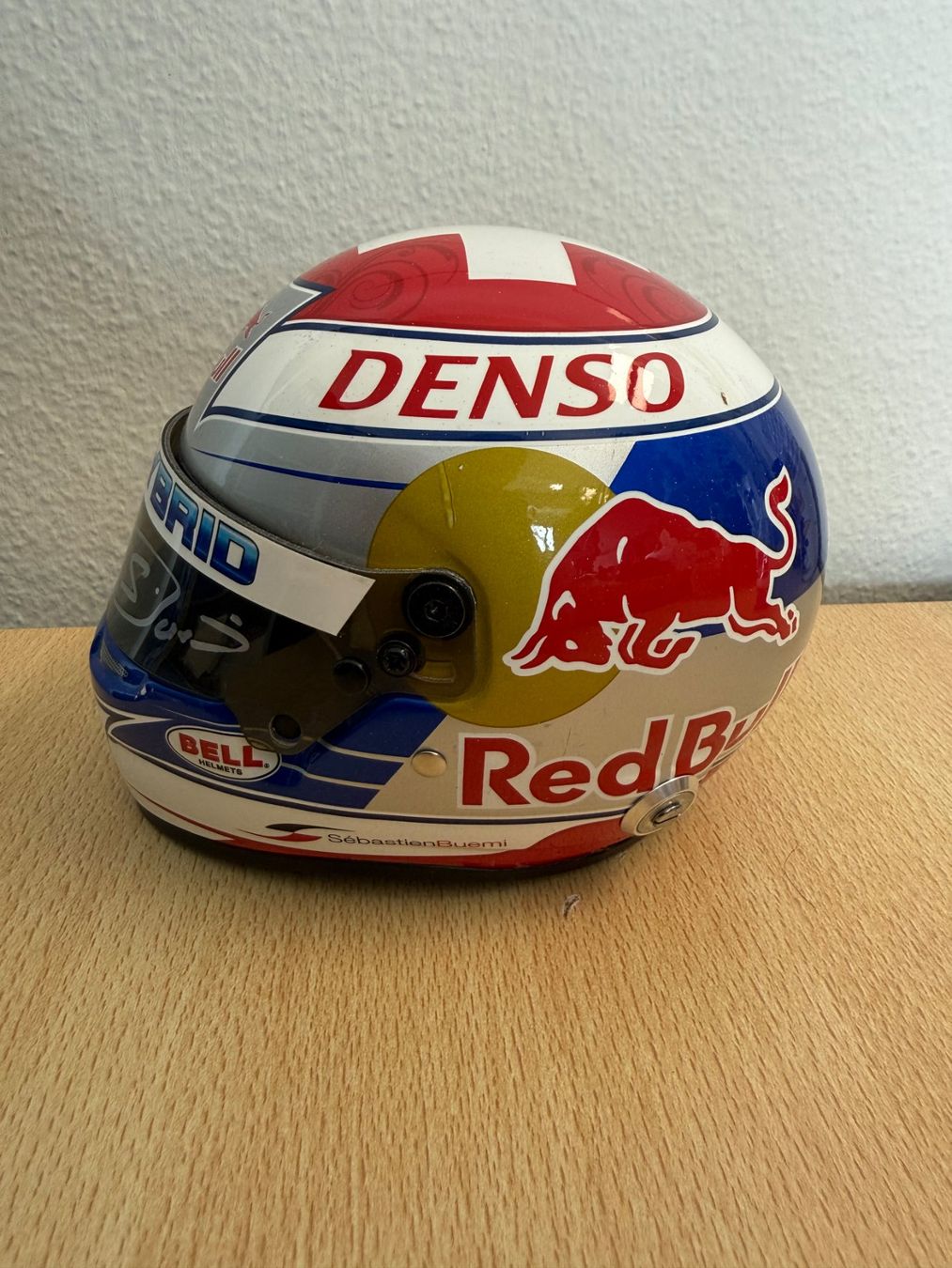 Autografi: Sebastian Buemi Minihelm WEC 2013 – Usato da Elgg venduto da dan_f8gv 3