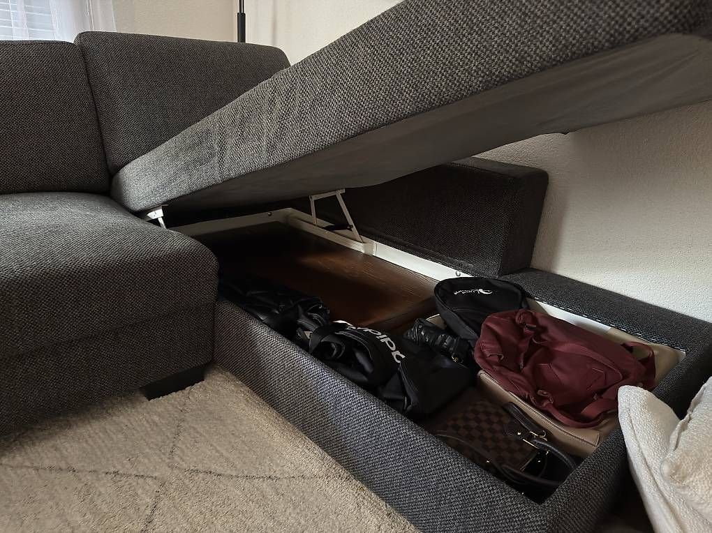 Sofas: Sofa/Couch – Gebraucht aus Herisau von jae_x9ds 2