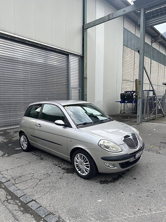 Lancia Automobili: Lancia Ypsilon – Usato da Cureglia venduto da gab_bz6z