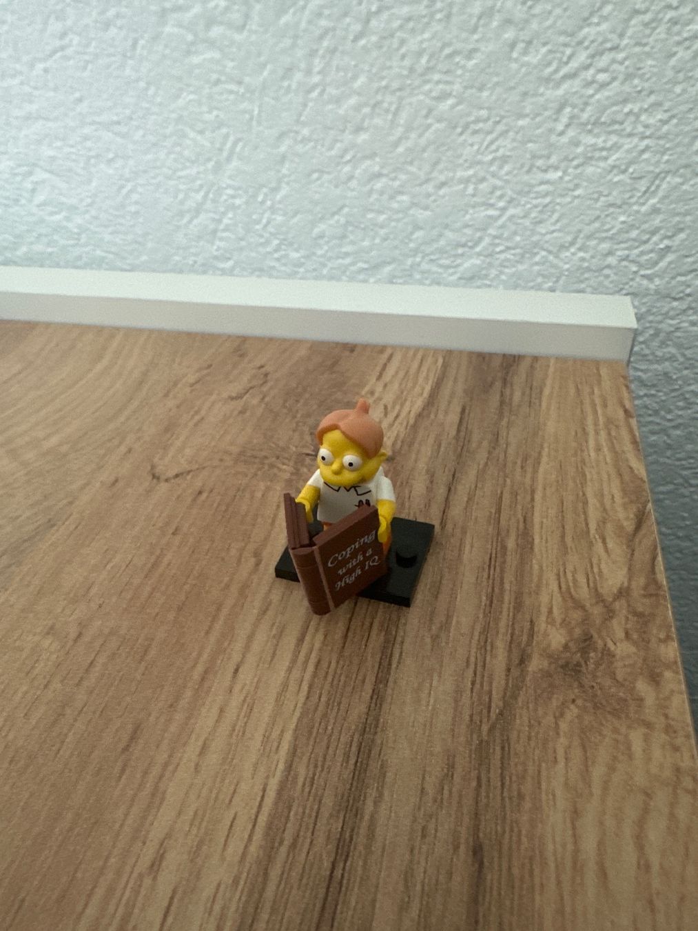 Lego Kit di costruzioni: Lego Simpsons Serie 2 - Nr. 8 – Usato da St-Légier-Chiésaz venduto da Fabmich93
