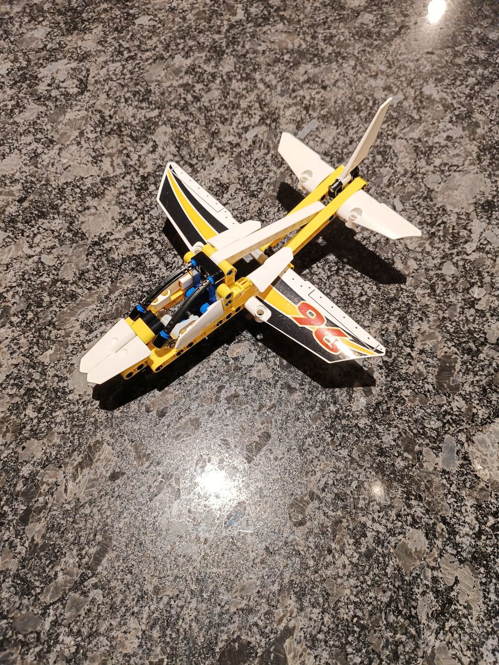 Lego Kit di costruzioni: Lego 42044 Display Team Jet – Usato da Bremgarten AG venduto da Davidiusi