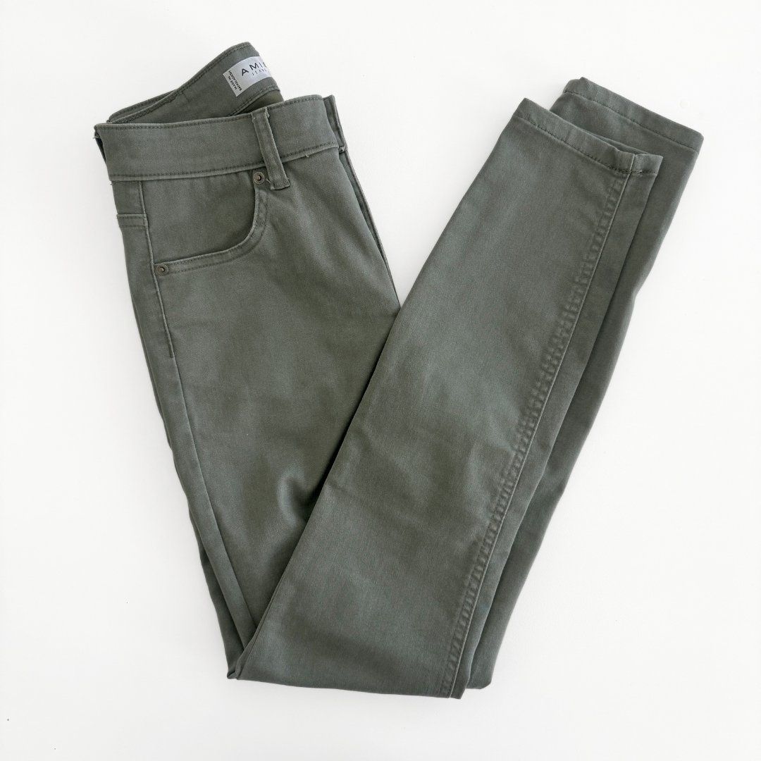 Pantaloni: AMISU Pantalon Vert Kaki - Taille 36 – Usato da Vevey venduto da secondlifevevey 1
