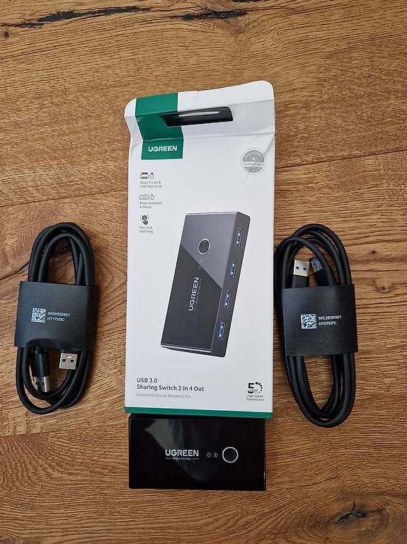 Ugreen Hub & Switch: Ugreen 30768B Switch Box – Usato da Berlingen venduto da Walterastrid