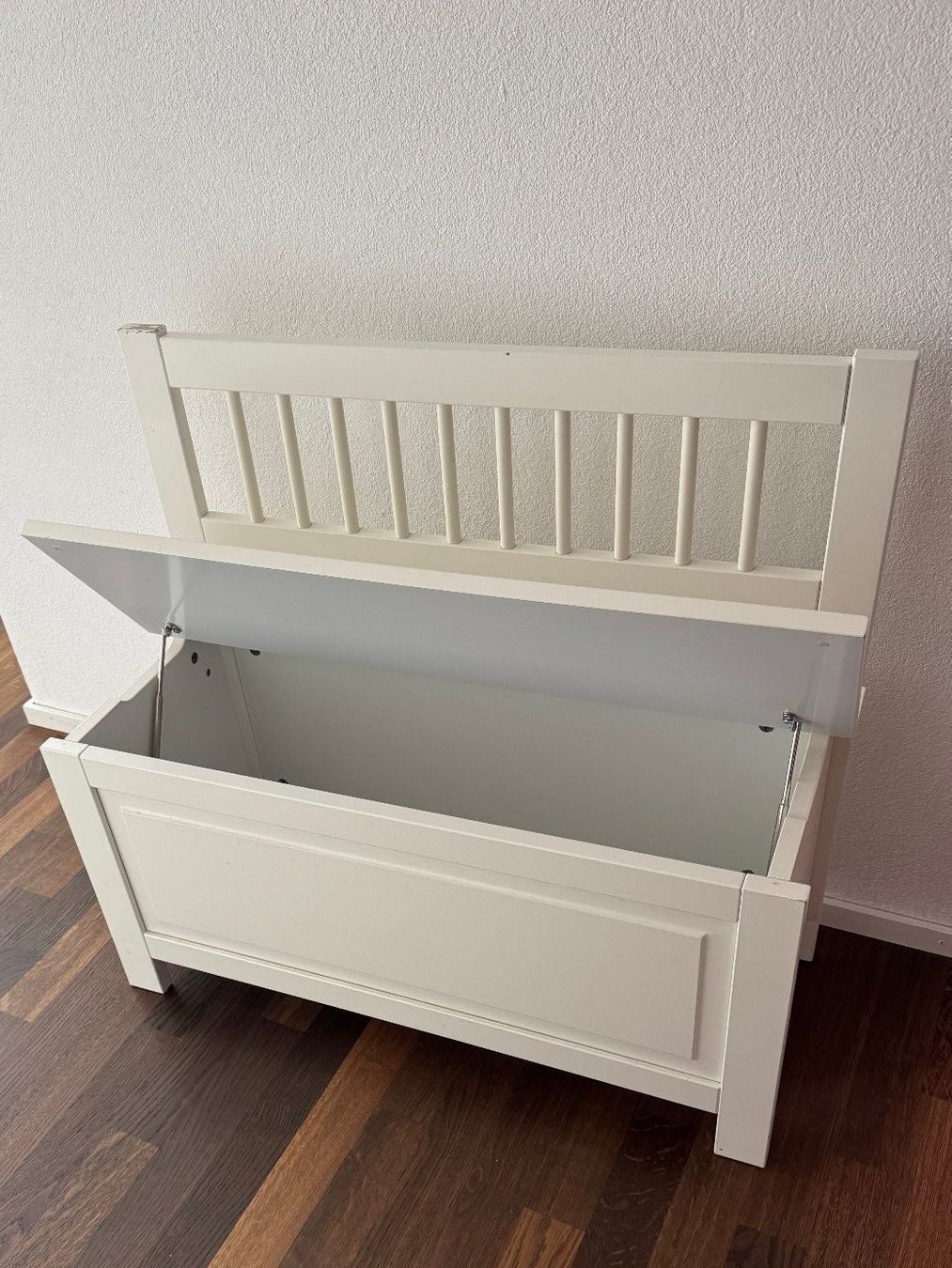 Ikea Bänke: Sitzbank weiss Ikea Hemnes – Gebraucht aus Würenlos von CaSteSeNievis