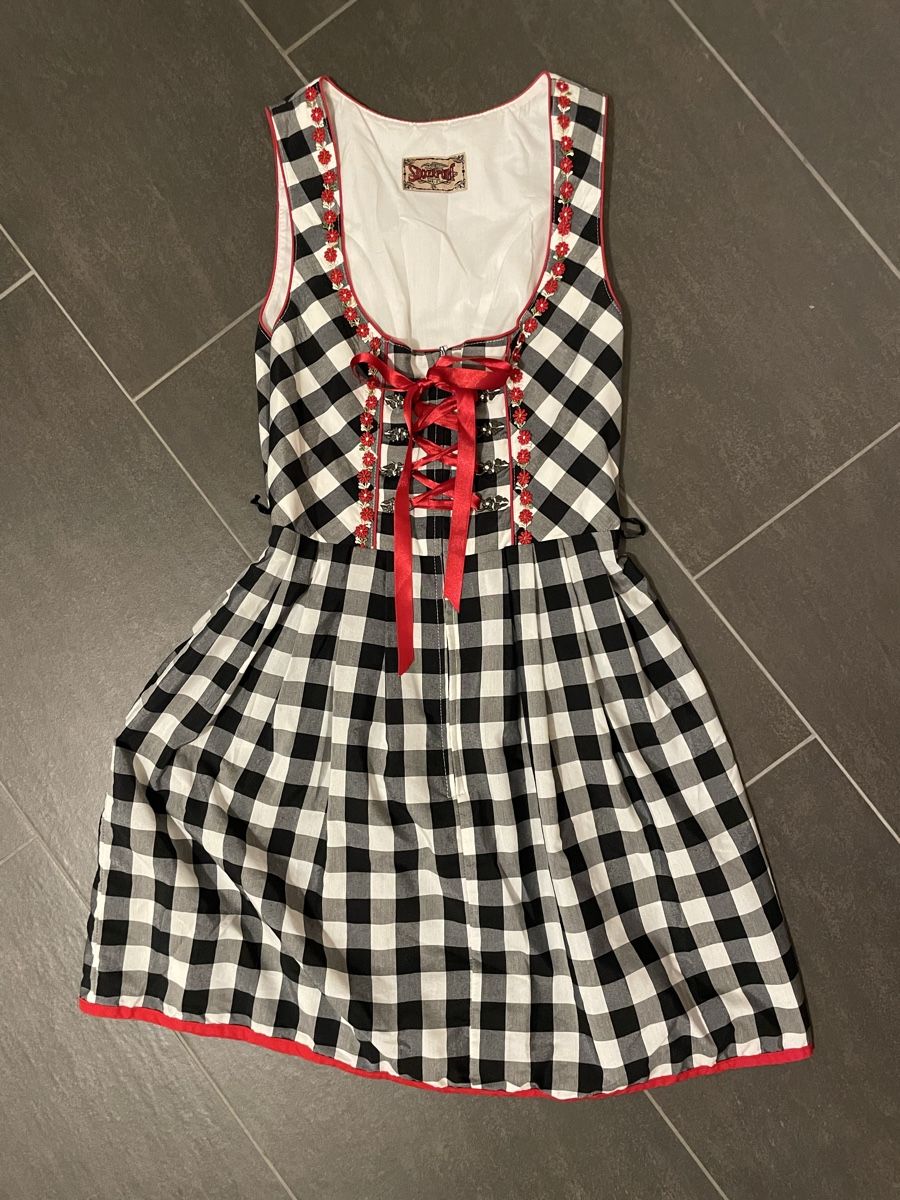 Robes: Dirndl – D'occasion à Zürich par Polly_darton 1