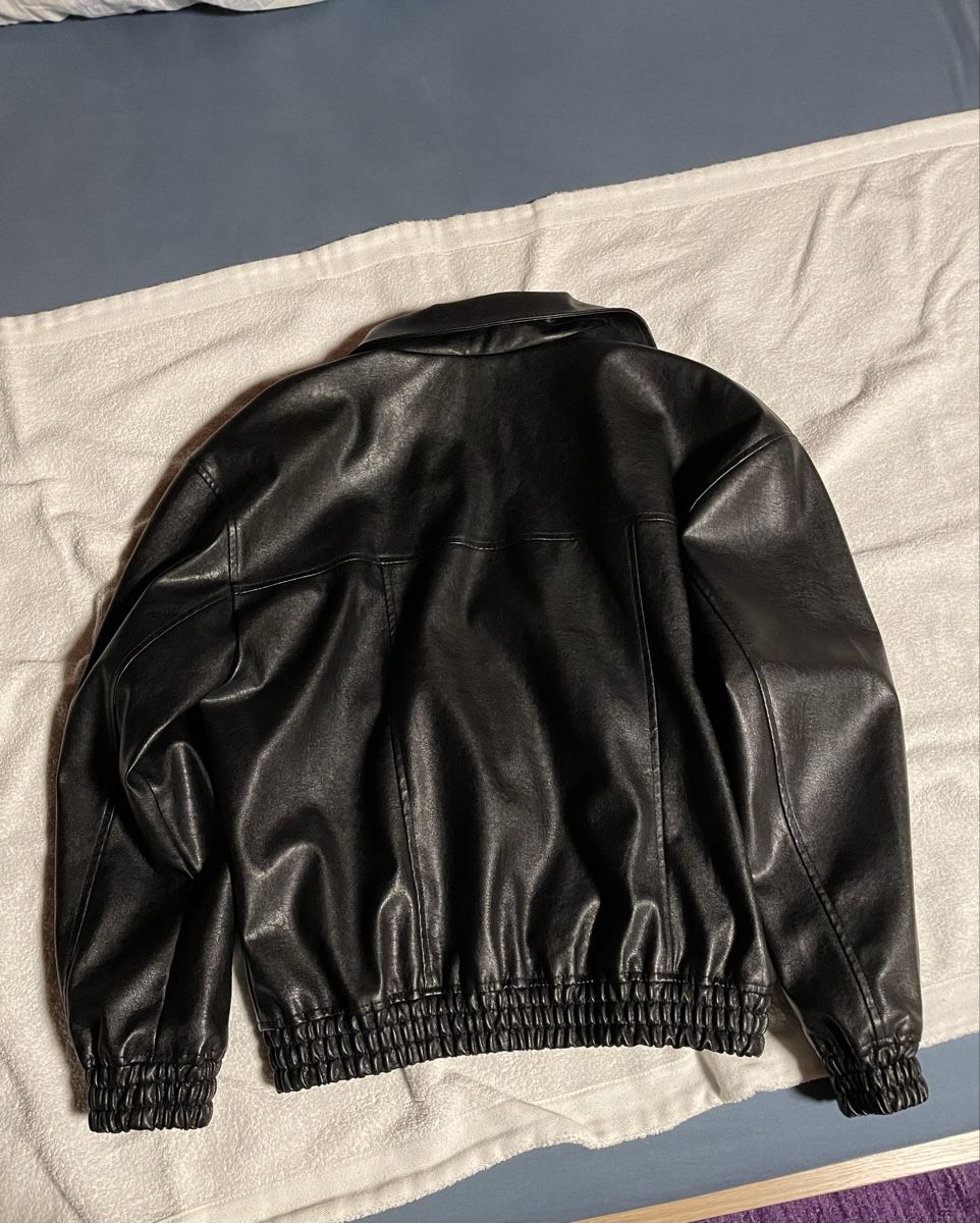 Pull&Bear Giacche: Pull&Bear Kunstleder Jacke Schwarz – Nuovo (secondo la descrizione) da Obstalden venduto da cal_b6z8 2
