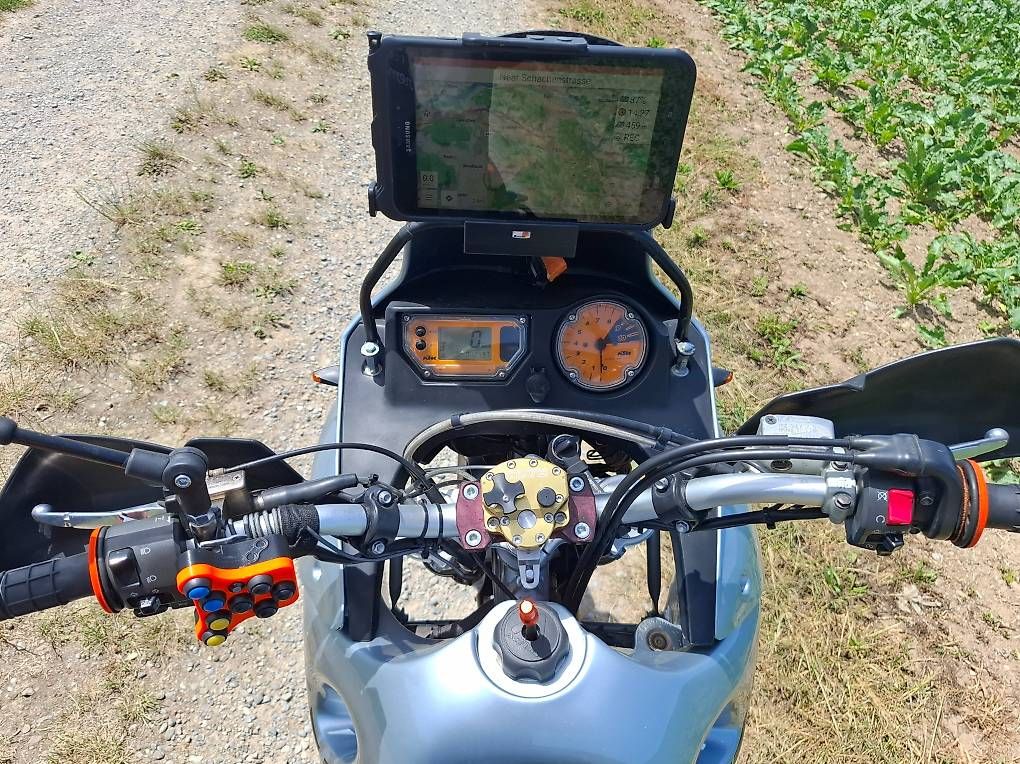 KTM Enduro: KTM 640 LC4 Adventure (zZ 25kW - Kat. A-) – Gebraucht aus Bülach von PeterPan73 1