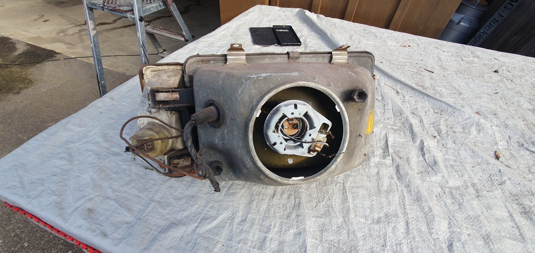 Opel Tutti pezzi di ricambio auto: Rekord E Frontscheinwerfer Blinker links Bosch 0 301 062 101 – Usato da Langnau i. E. venduto da Superseven69 4