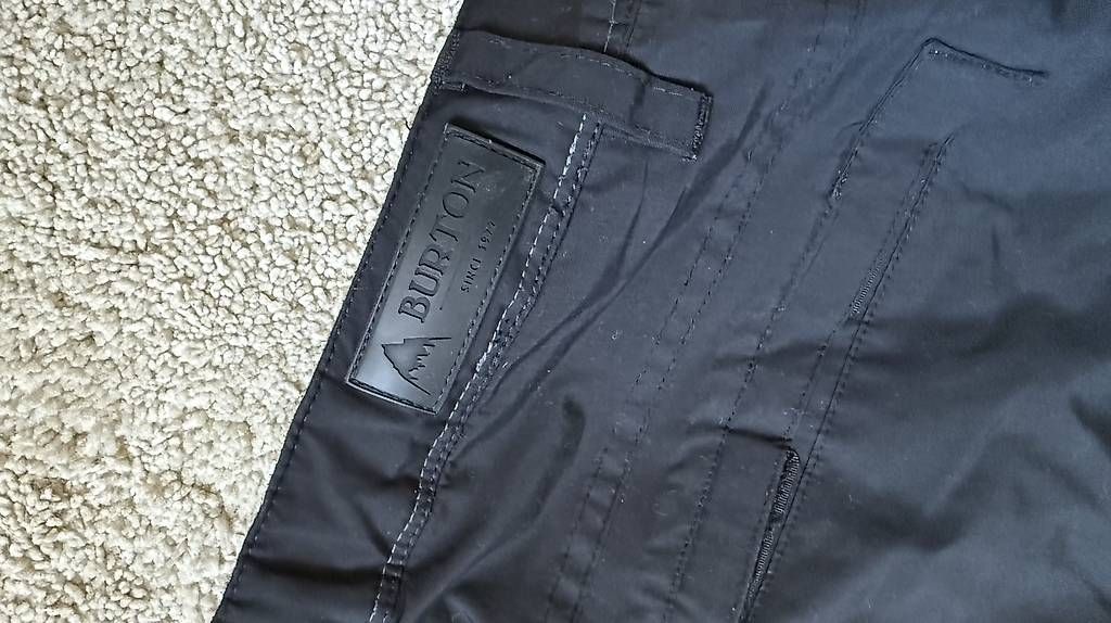 Pantaloni: Burton Skihose XS – Usato da St. Gallen venduto da ema_rcj6