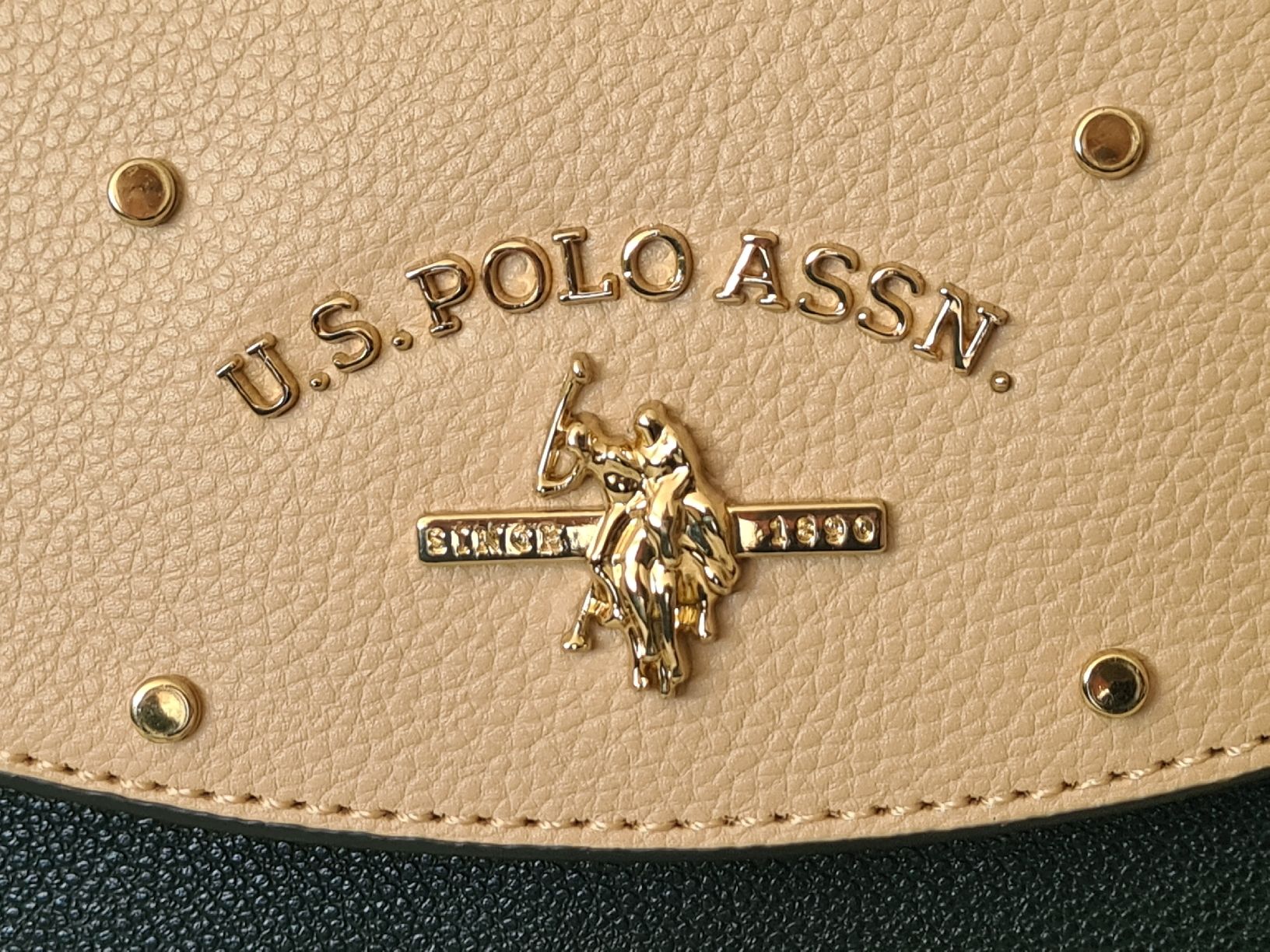Autres vêtements & accessoires: (NEUF) ORIGINAL/Sac "U.S.POLO ASSN "Since 1890 " – Neuf avec emballage d'origine à Etoy par MyStyleMyMode 1