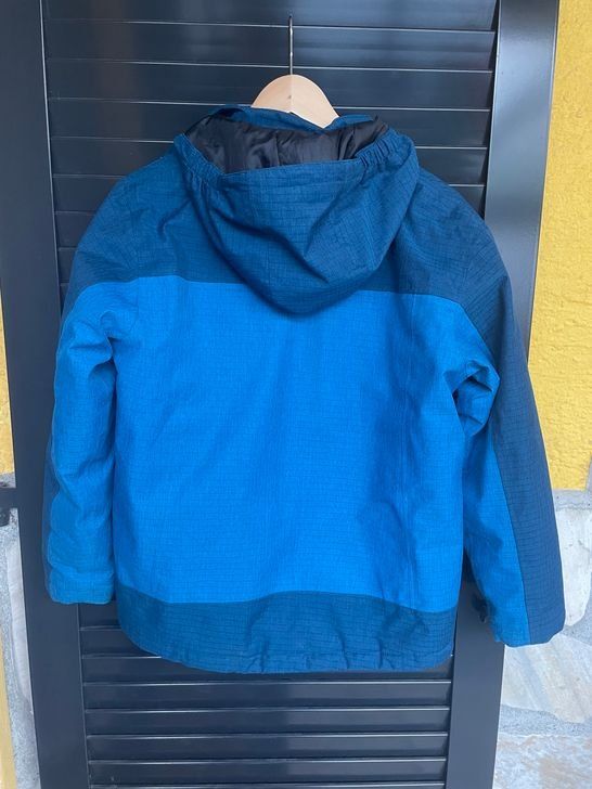 Giacche & Cappotti: Junge Winterjacke Atrium 152 – Usato da Bergdietikon venduto da antovale 1