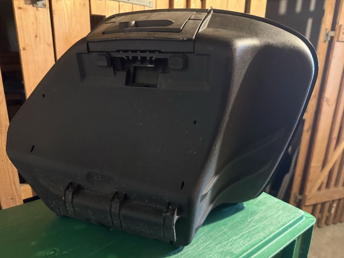 Valigie: Honda Seiten Koffer (links) – Difettoso da Grenchen venduto da BreDo94 1
